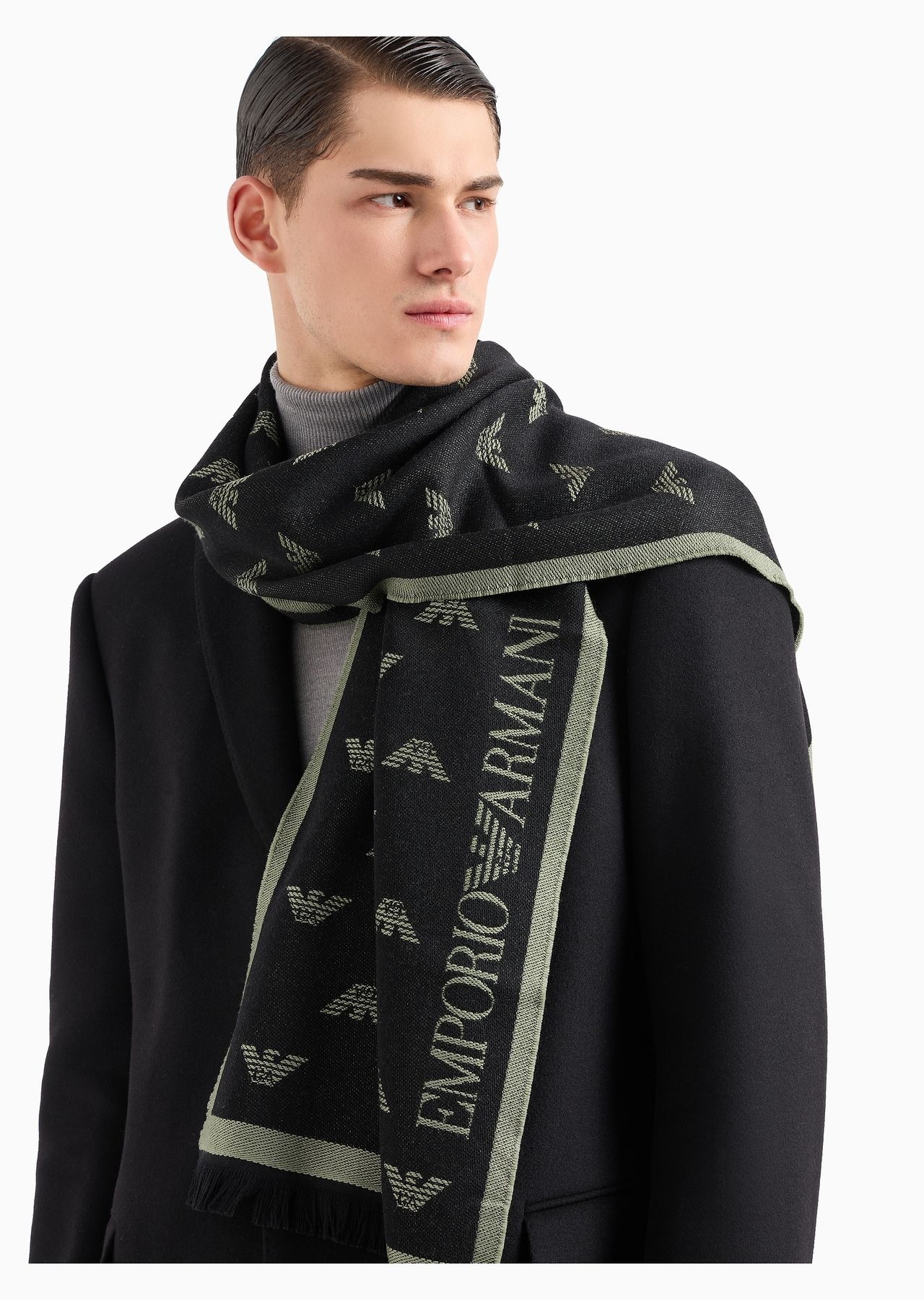 Wool scarf with all-over jacquard eagle - 5