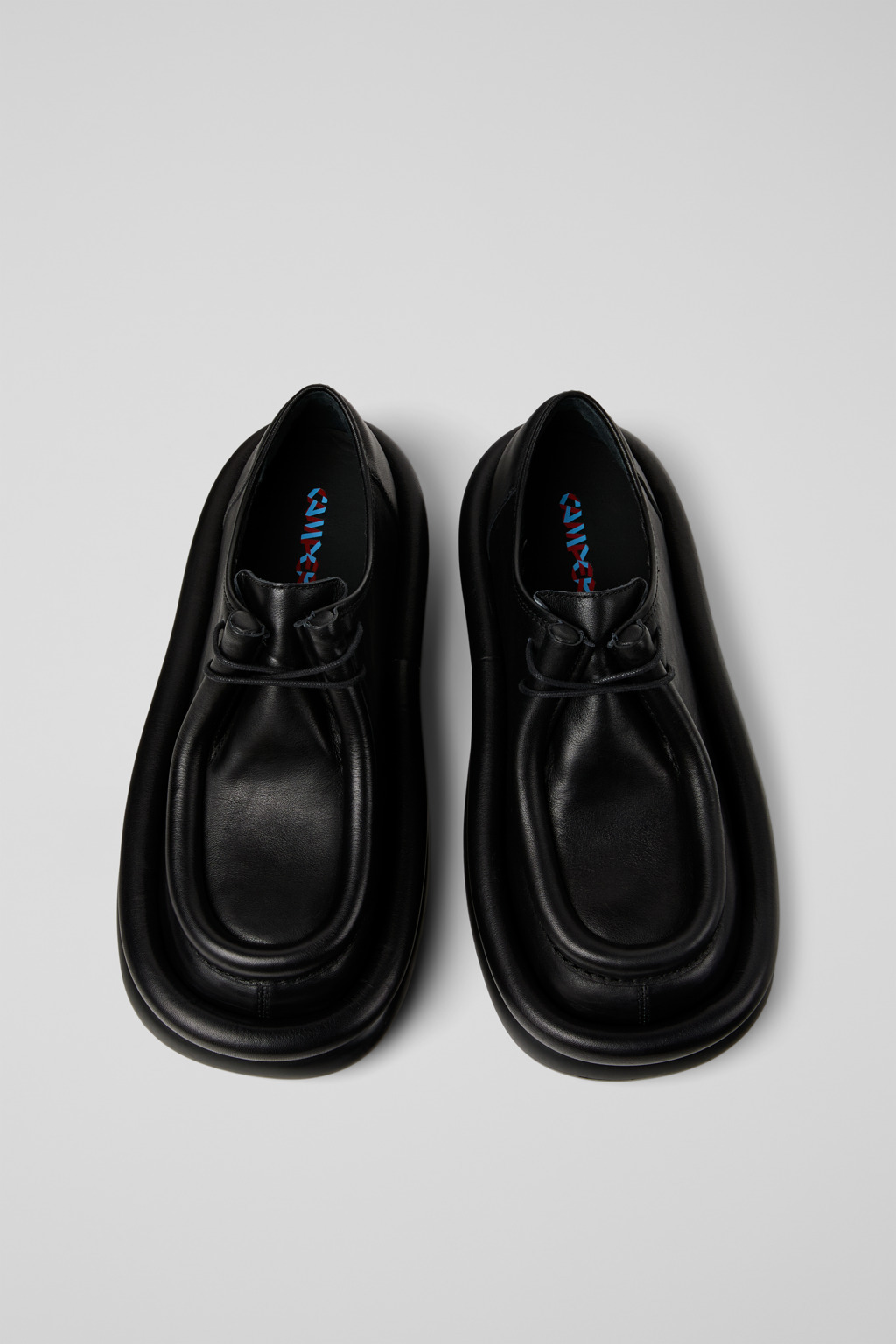 Black leather shoes - 4