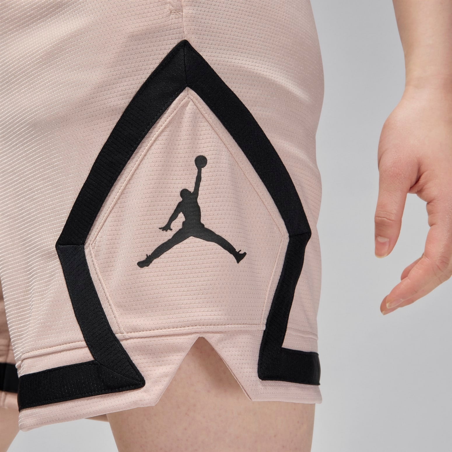 (WMNS) Air Jordan Sport Diamond Shorts 'Pink' FB4589-207 - 5