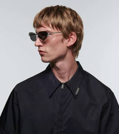 Givenchy Rectangular sunglasses outlook