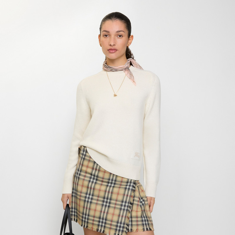 Burberry Cashmere Sweater outlook