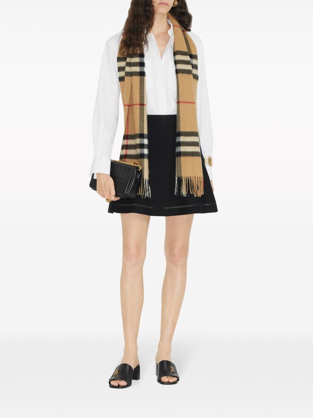 Burberry æ ¼çº¹ç¾ç»å´å·¾ - 5