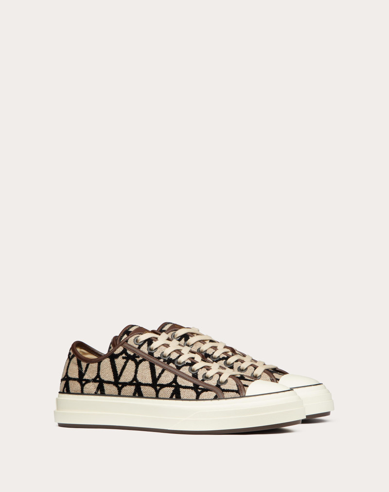 Valentino TOILE ICONOGRAPHE TOTALOOP LOW-TOP SNEAKER outlook