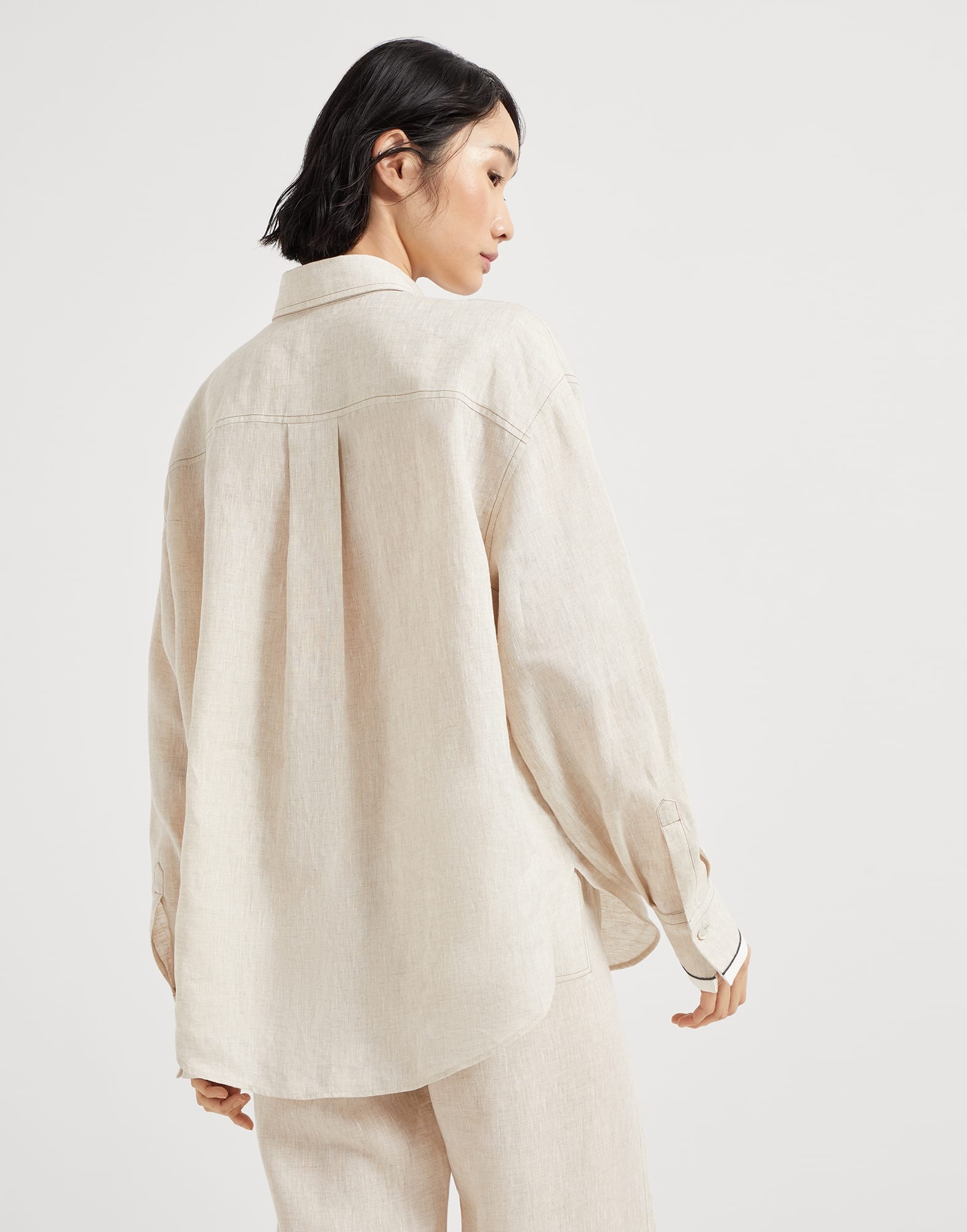 Linen shirt with shiny cuffs - 2