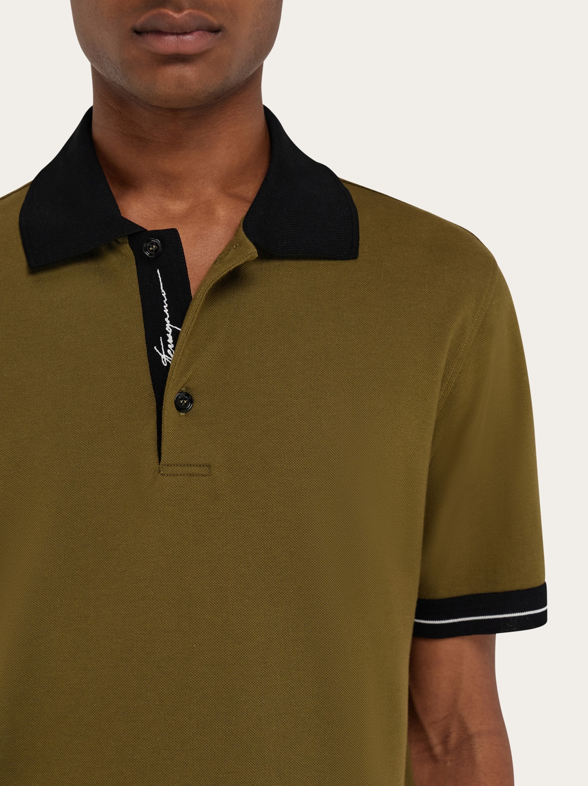 Polo shirt with color block detail - 4