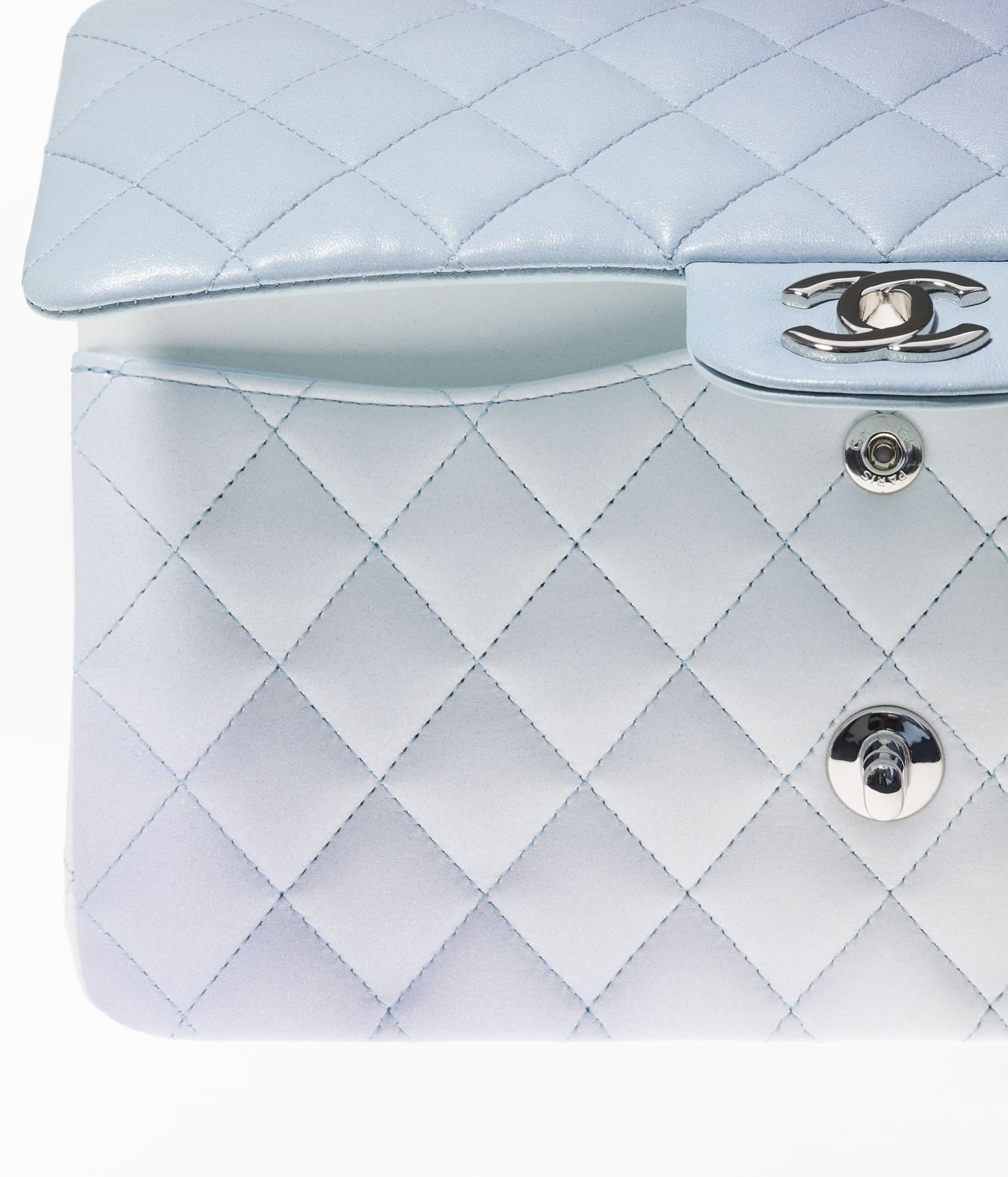 Classic Handbag - 3
