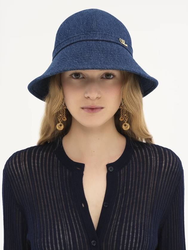 ハット CHLOE Woman Hat Blue CHC25SD019GDN 422 CHLOÉ: Hat woman - Blue | Chloé hat CHC25SD019GDN online at