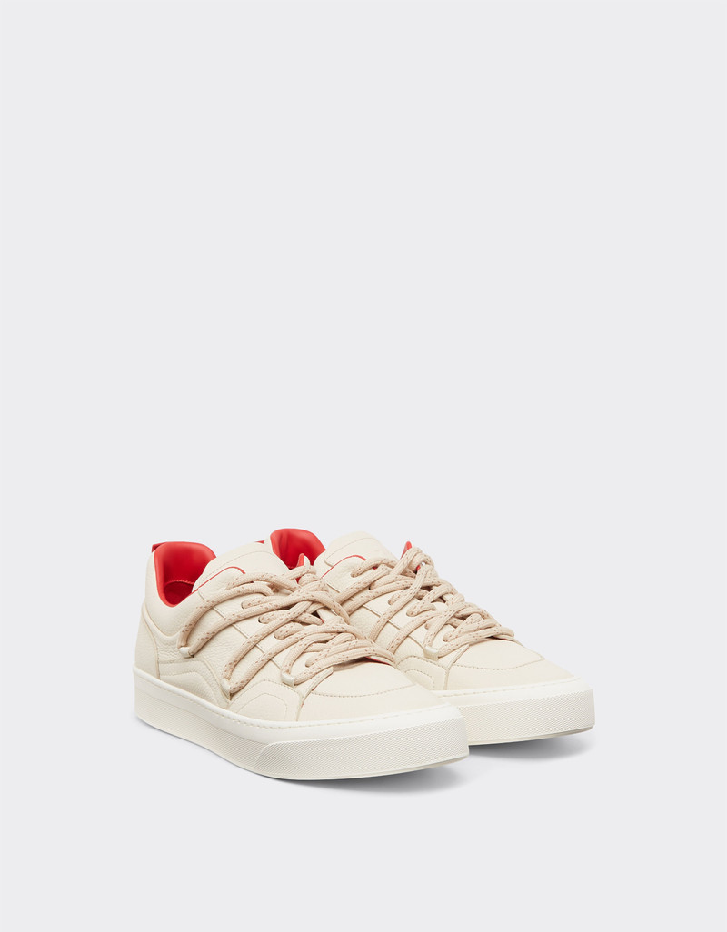Trainers in tumbled leather 3