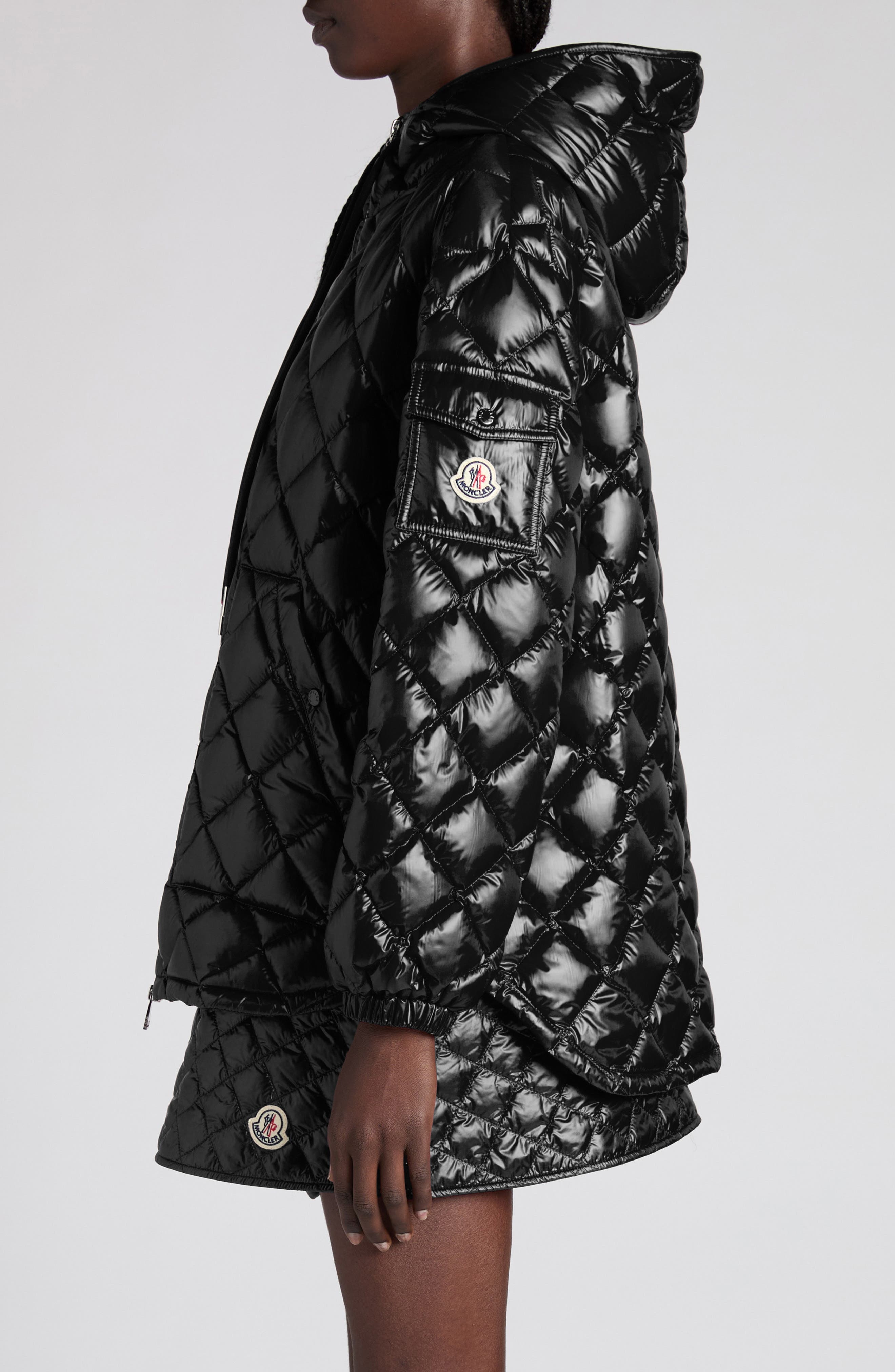 Moncler Diamond Quilted Down Hooded Jacket in Black at Nordstrom - 4