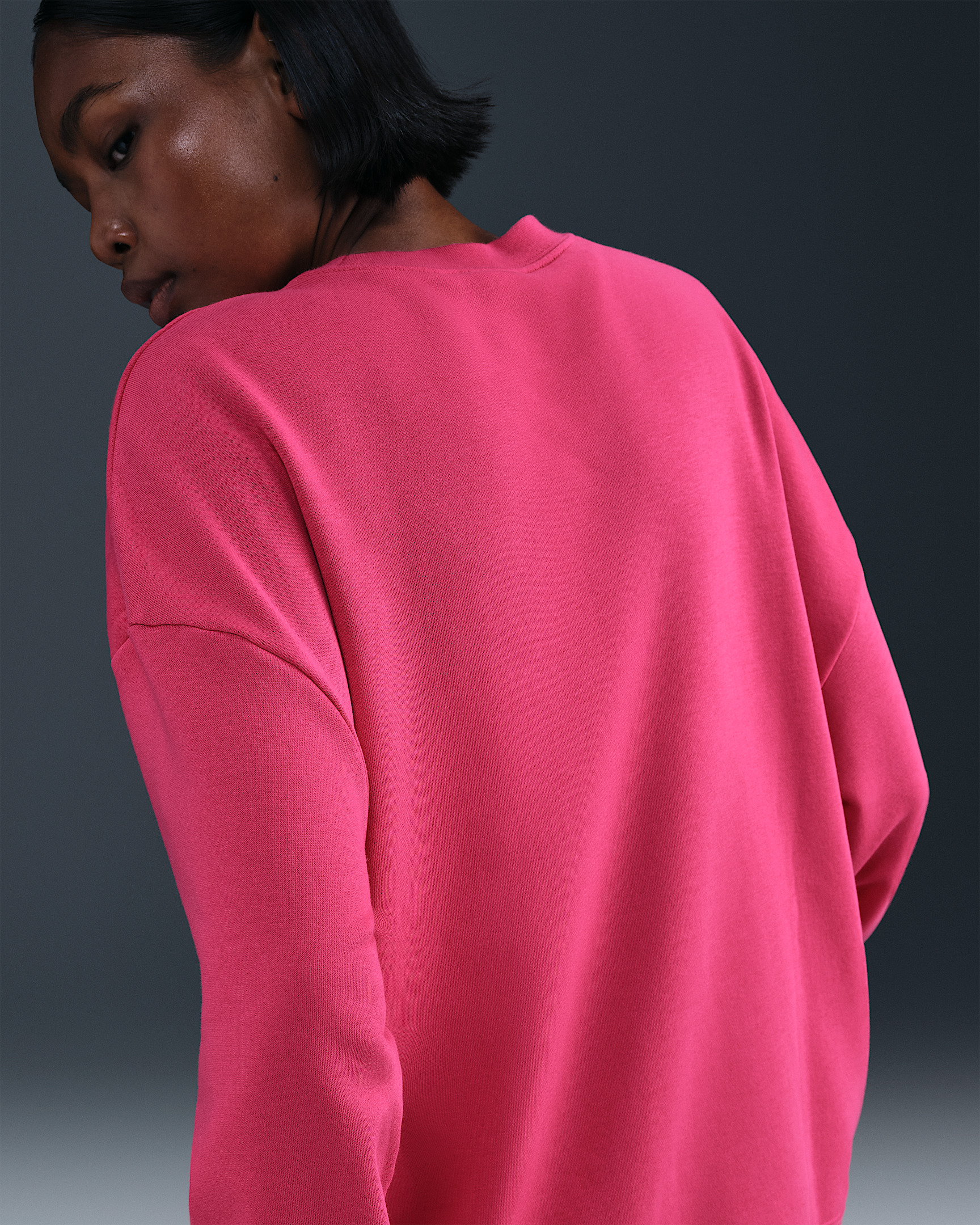 Nike Sportswear Club Fleece Women's Loose Crew-Neck Sweatshirt - 2