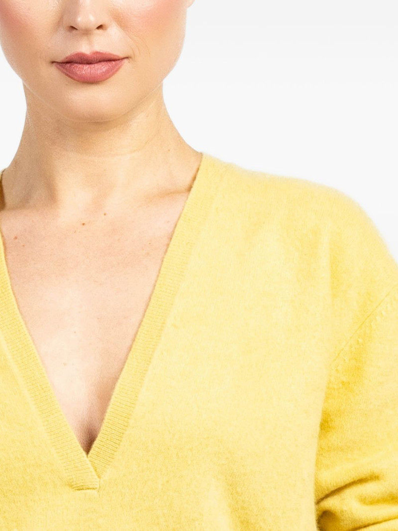 Johnny V-neck sweater 5