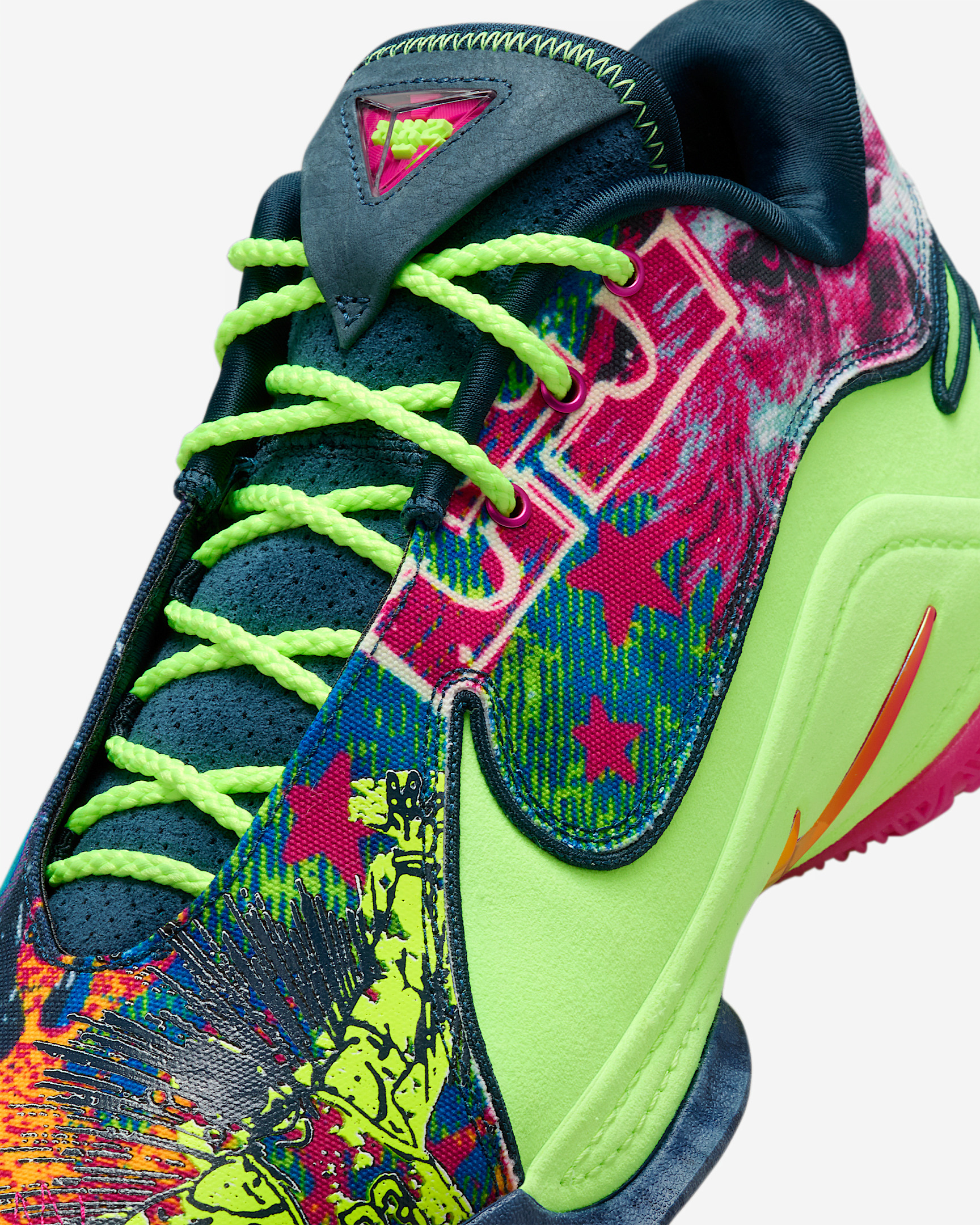 LeBron XXII Basketball Shoes - 7