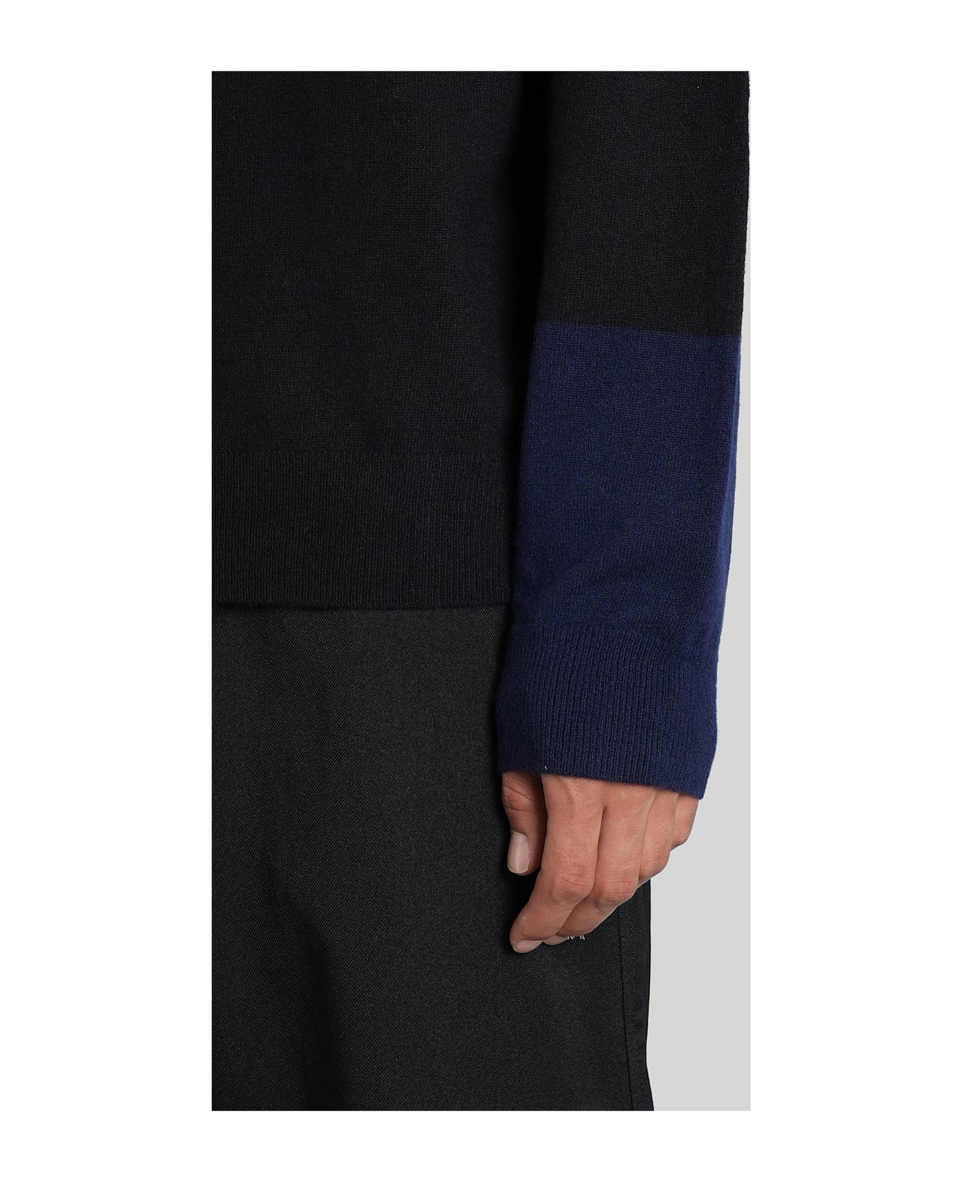 Knitwear In Black Wool - 5