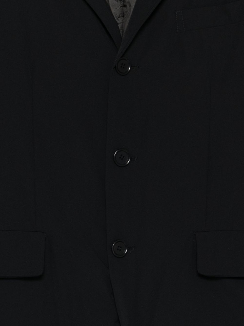 notched black jacket 3