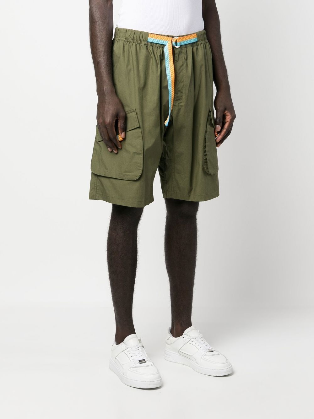 contrasting-belt cotton cargo shorts - 3