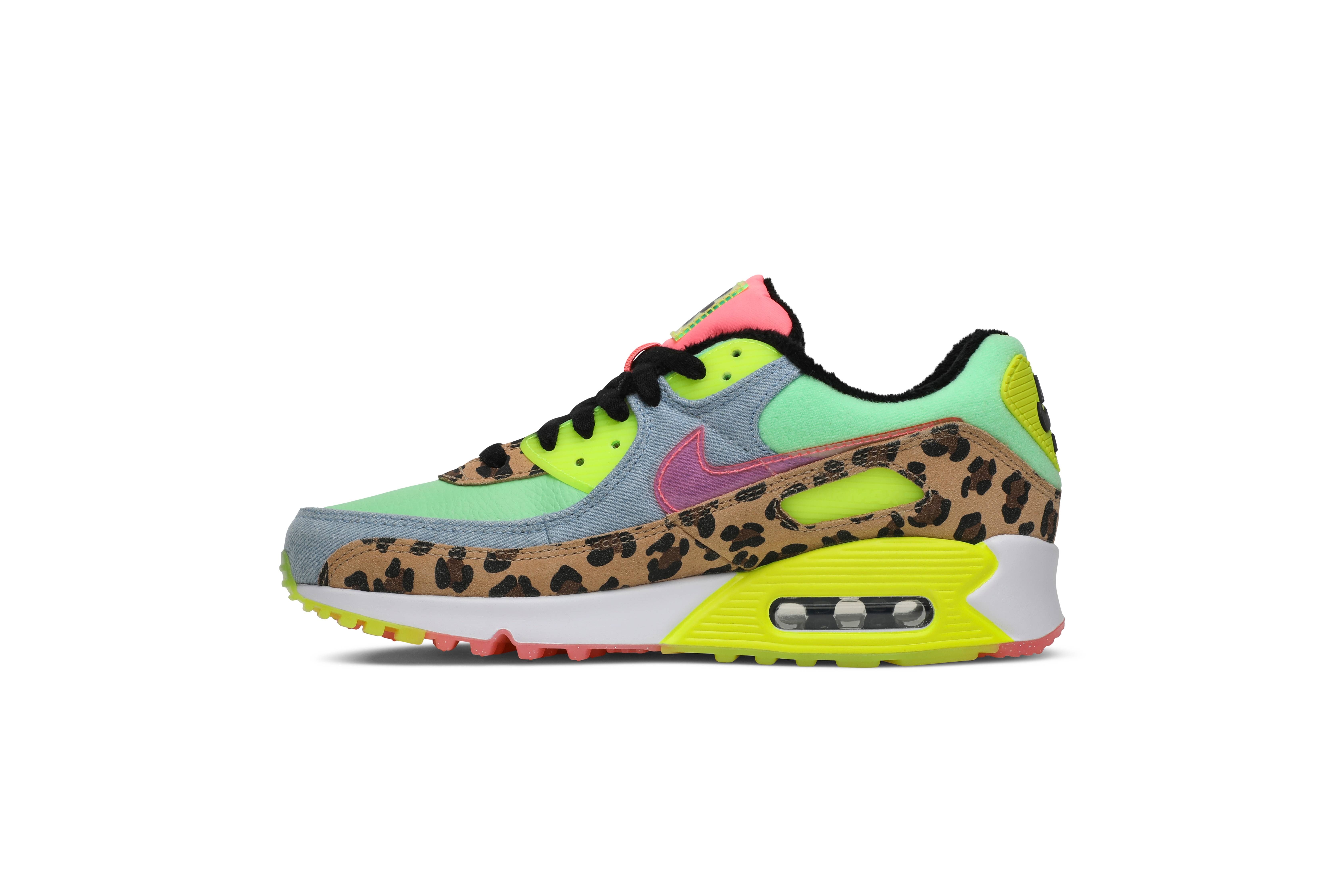 Wmns Air Max 90 LX 'Illusion Green' - 3