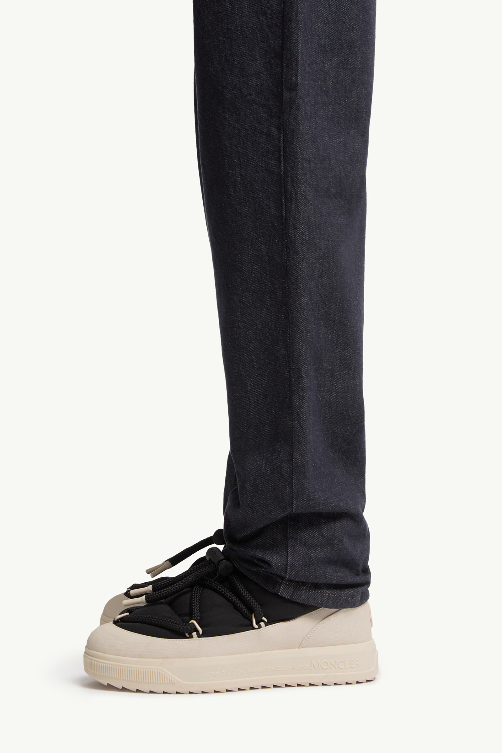 Straight Leg Jeans - 4