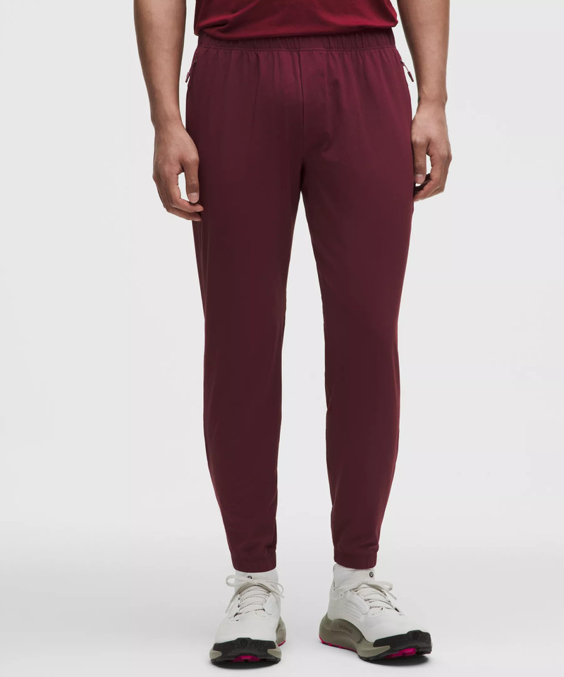 lululemon Mile Maker Jogger *Regular outlook