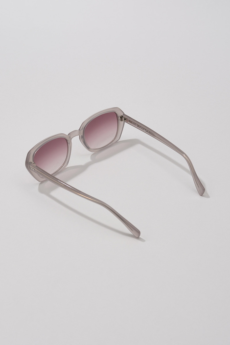 Earth Dull Spectre 3