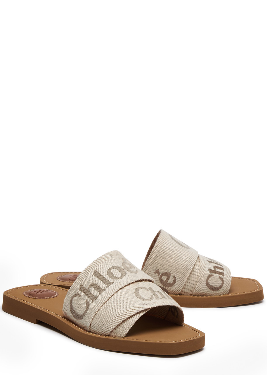 Woody logo canvas sliders - 2