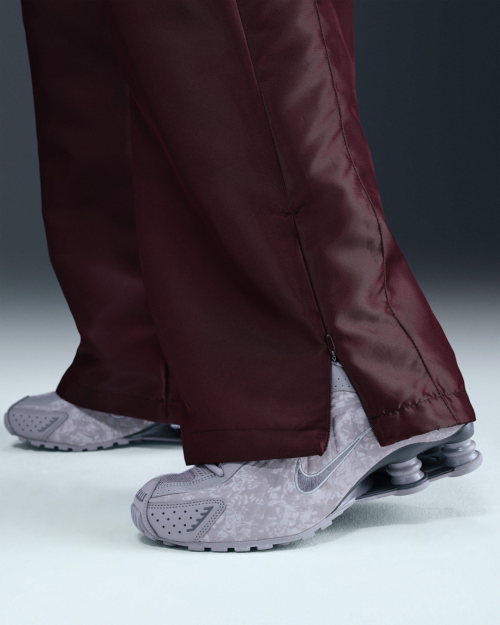 Nike Sportswear Windrunner Women's Shine Pants - 6