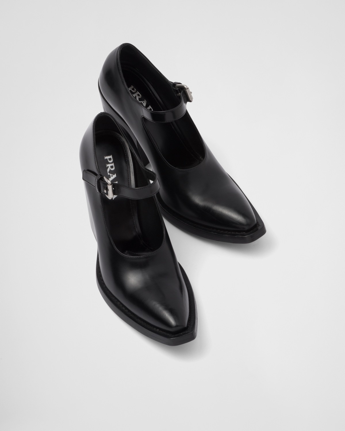 Brushed leather pumps - 4