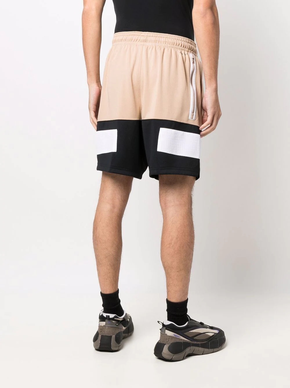 colour-block oversized track shorts - 4