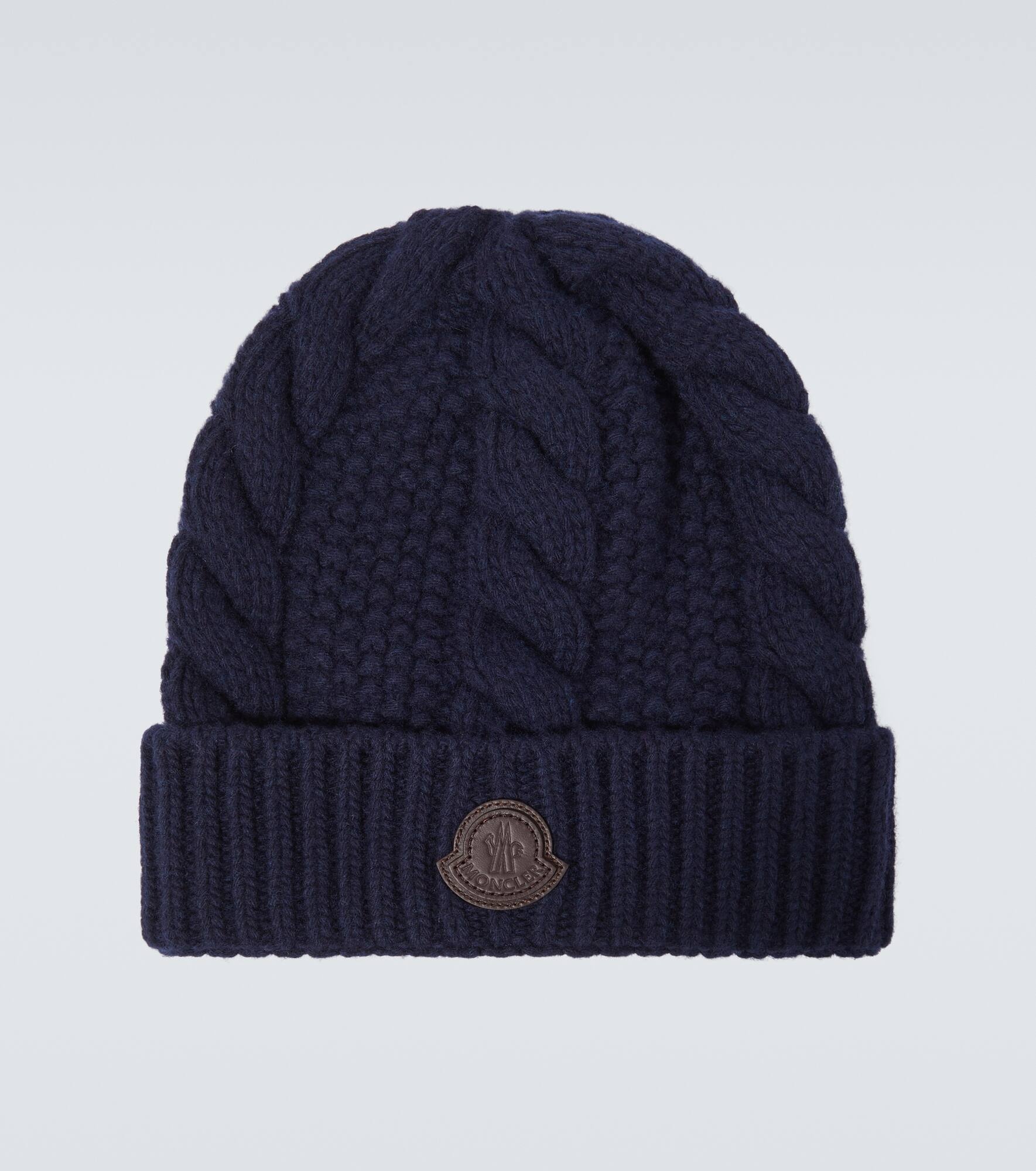 Cable-knit wool and cashmere beanie - 1