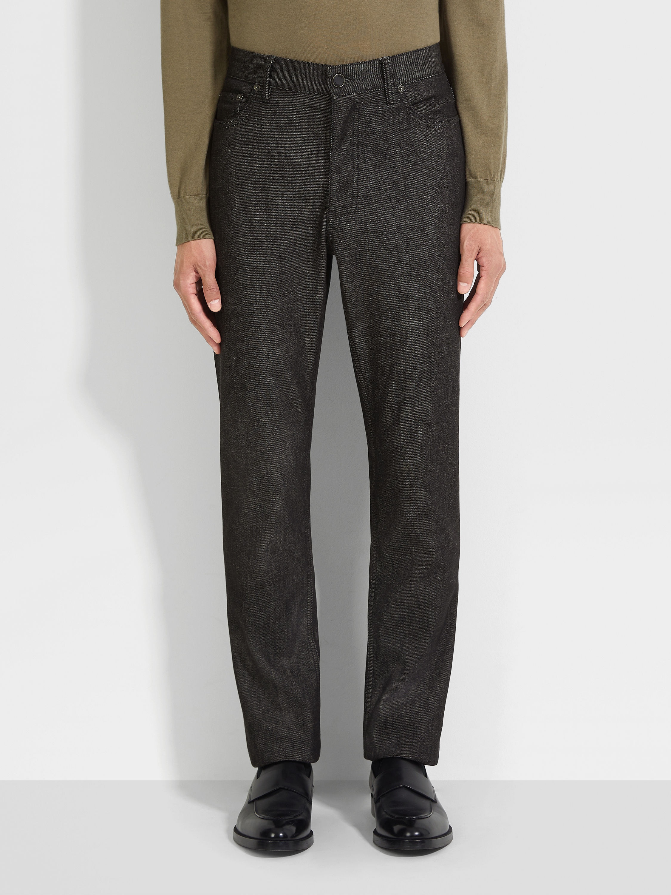 BLACK STRETCH COTTON AND CASHMERE ROCCIA JEANS - 5