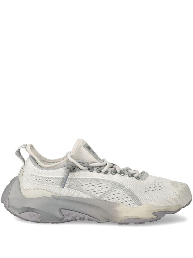 Plexus 372.5 sneakers 1