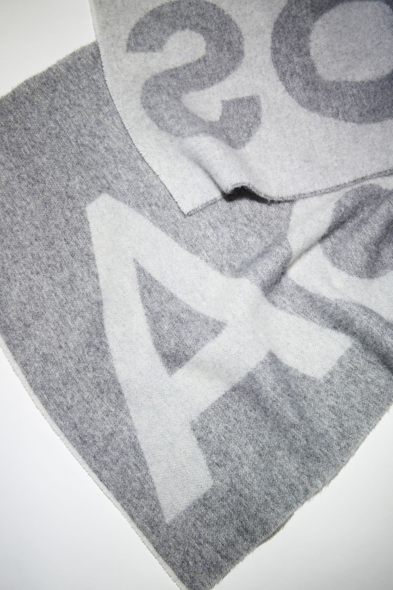 Logo Jacquard Scarf - Grey 4