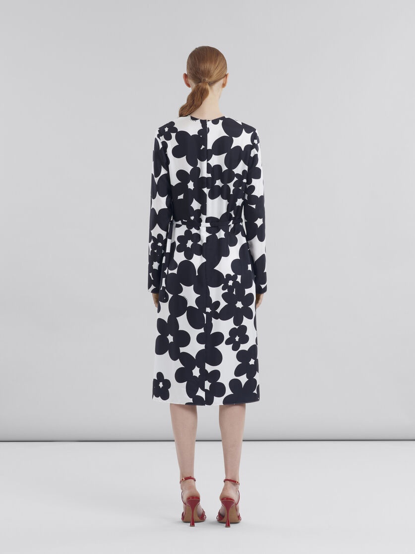 BLACK AND WHITE DILLES PRINT SILK DRESS - 3
