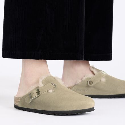 Boston Shearling Lined Shoe - Women's - 5