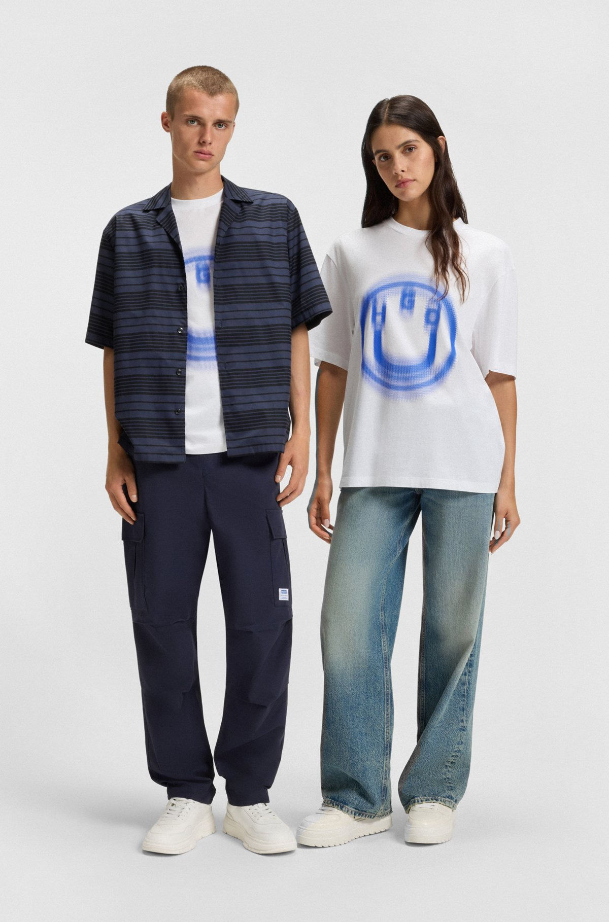 ALL-GENDER T-SHIRT WITH BLURRED LOGO PRINT - 4