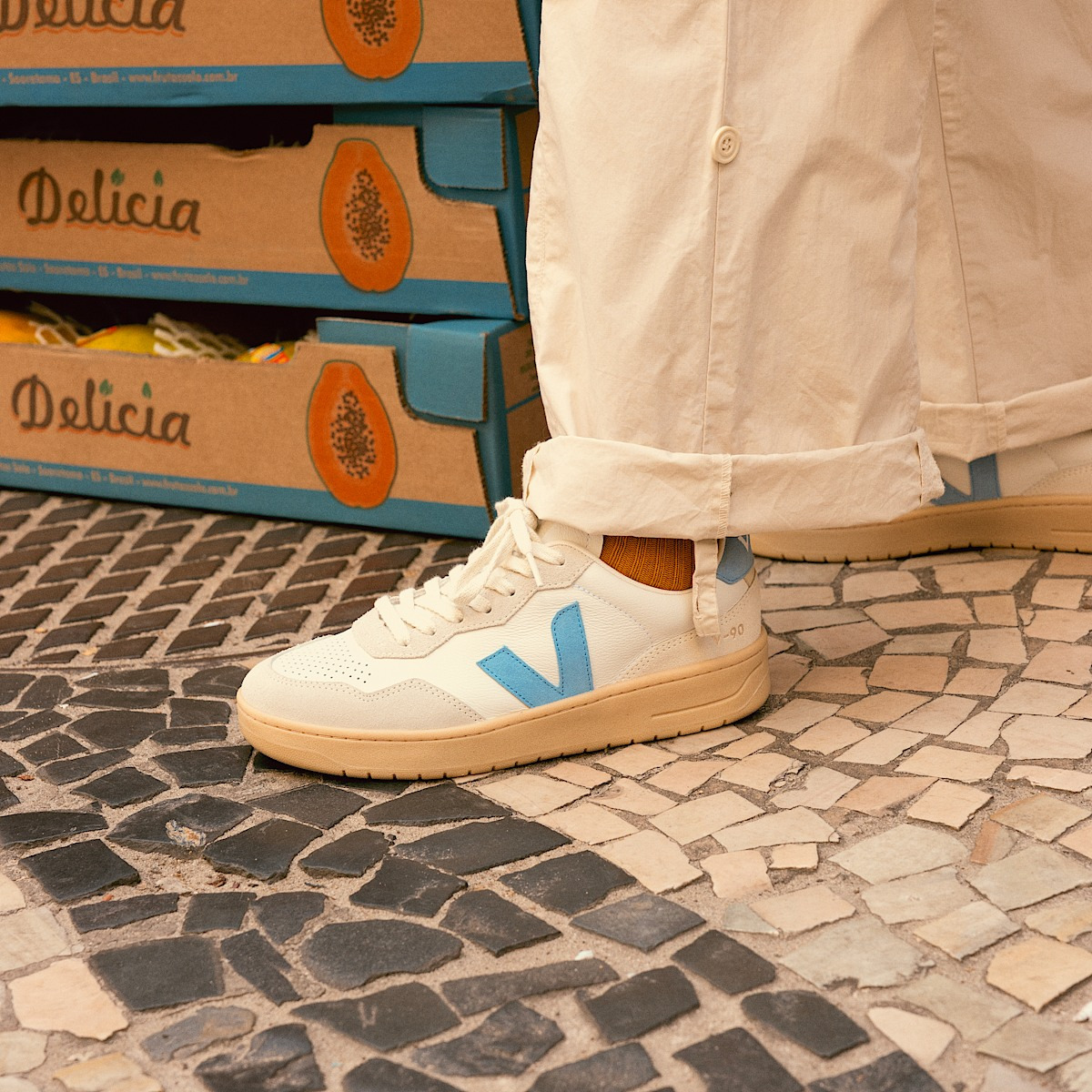 V-90 LEATHER WHITE AQUA NATURAL - 4