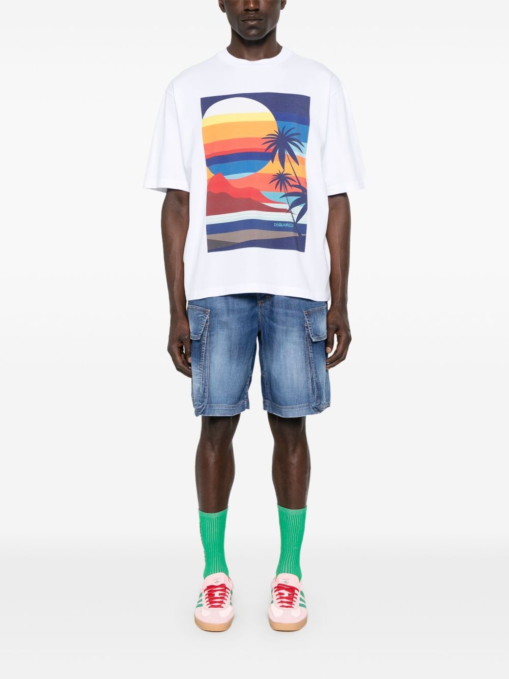 graphic-print T-shirt - 2