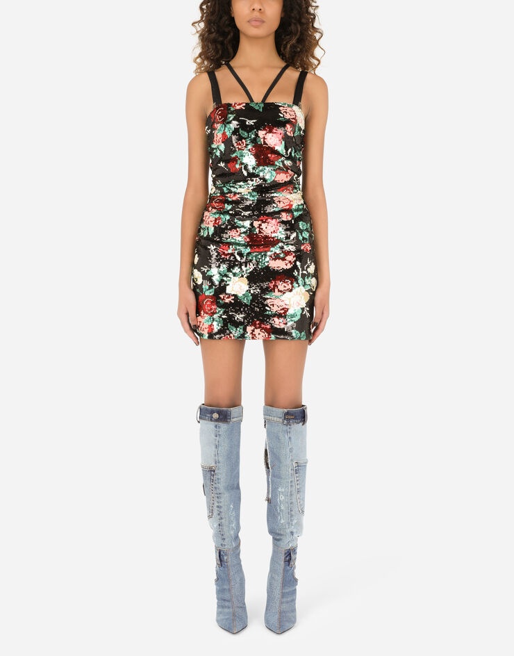 Short dress with sequined rose embellishment - 2