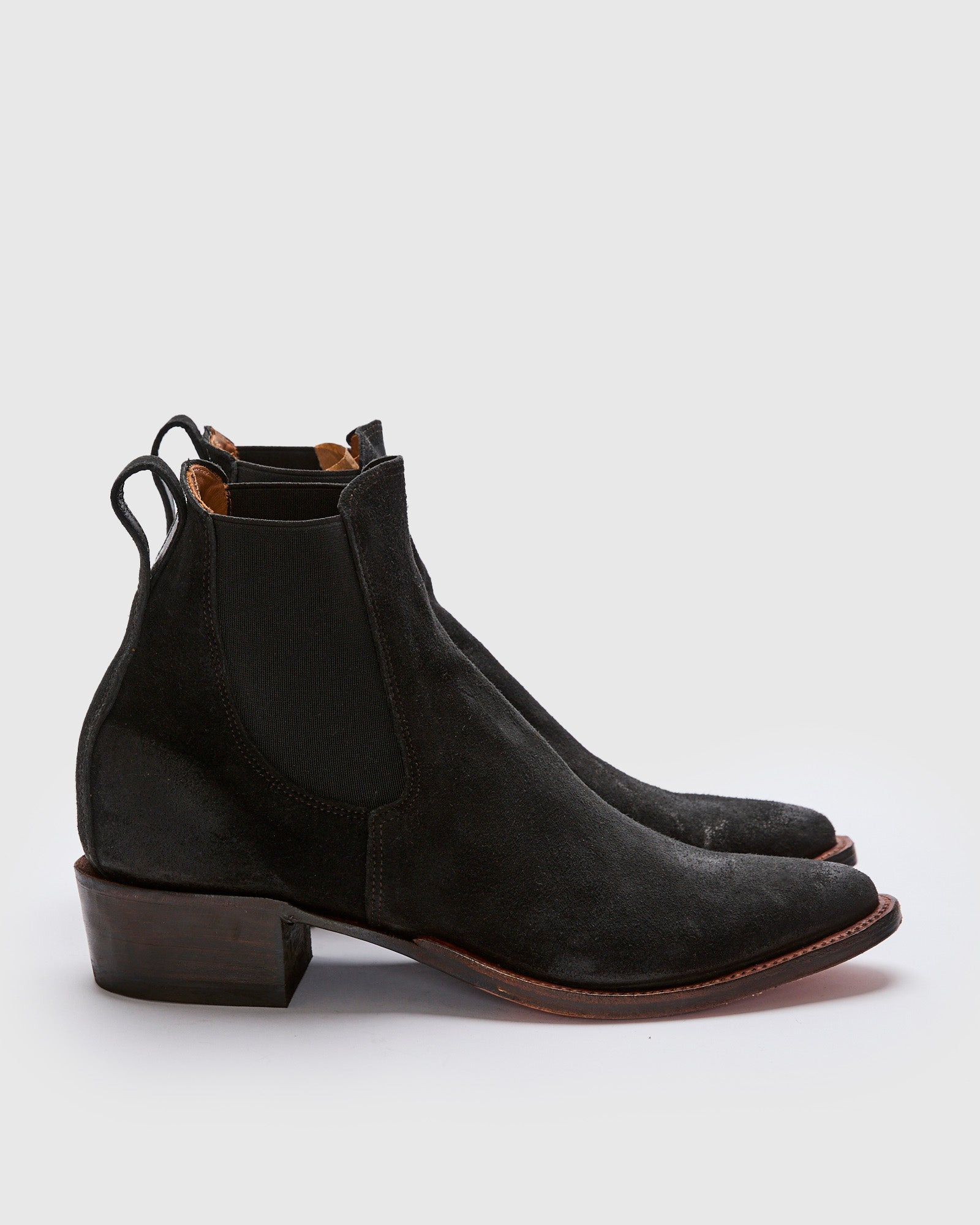 Plainview Chelsea Boot in Black Roughout - 3