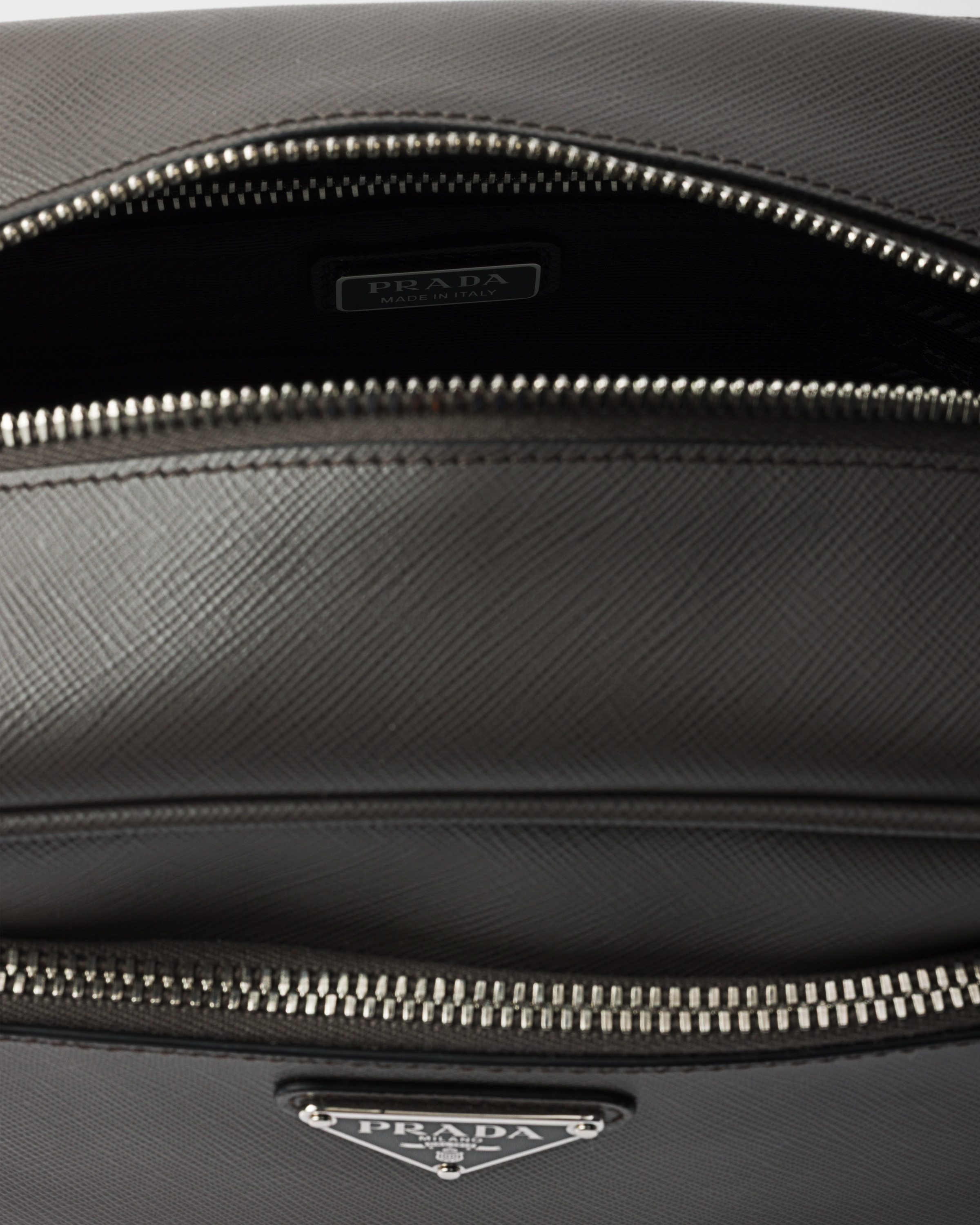 Saffiano leather travel pouch - 4