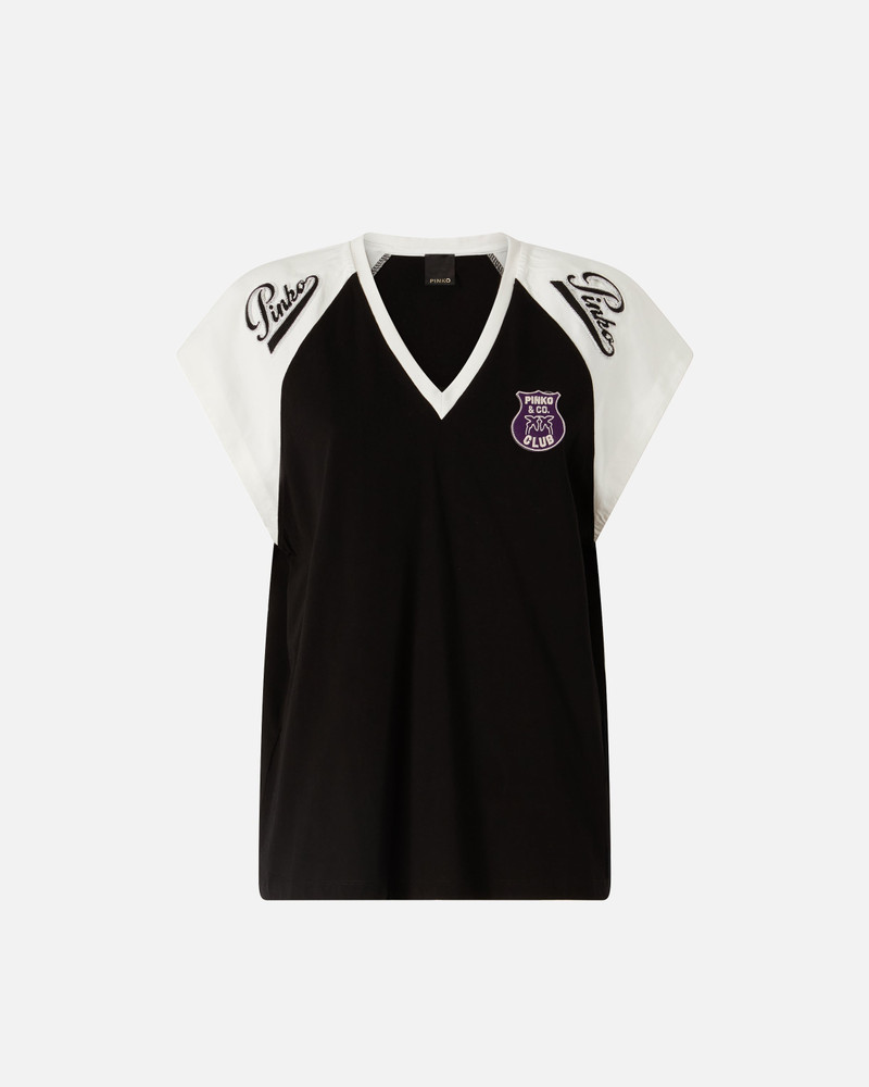 T-SHIRT WITH V-NECK AND BRANDED PATCHES 1
