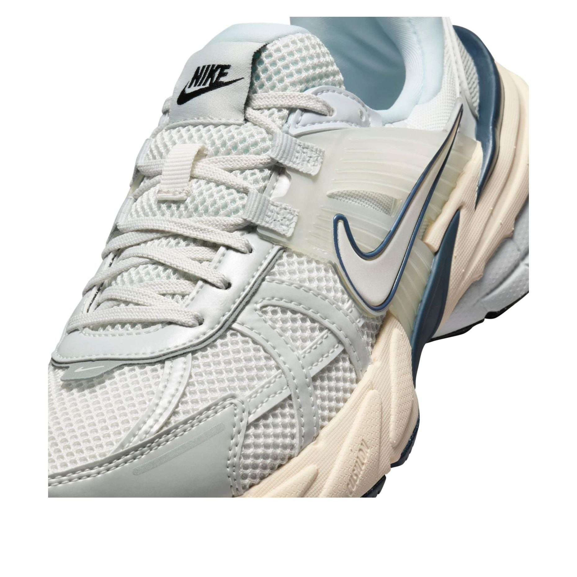 (WMNS) Nike V2K Run 'Platinum Tint' FD0736-004 - 7