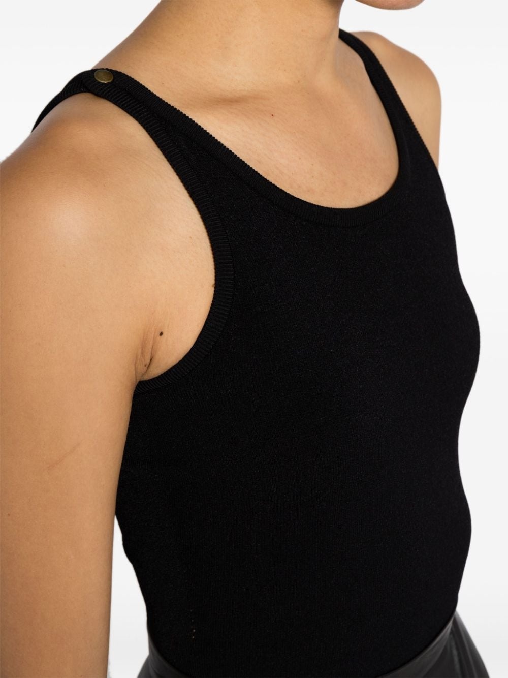 scoop-neck sleeveless bodysuit - 5
