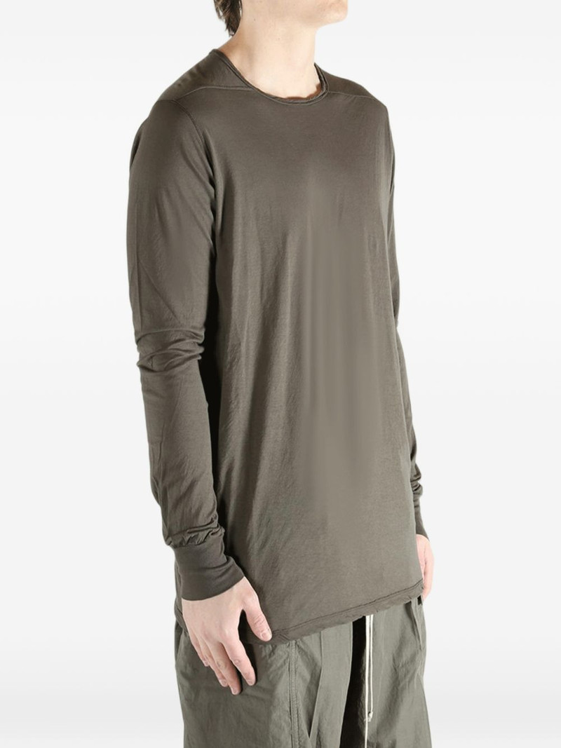 long-sleeved T-shirt 4