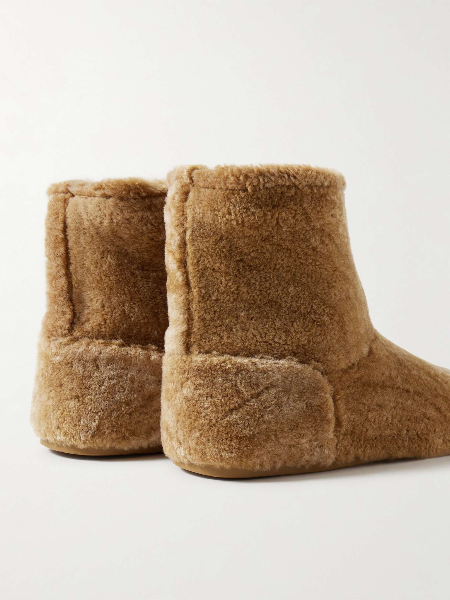 Lago Shearling Boots - 5