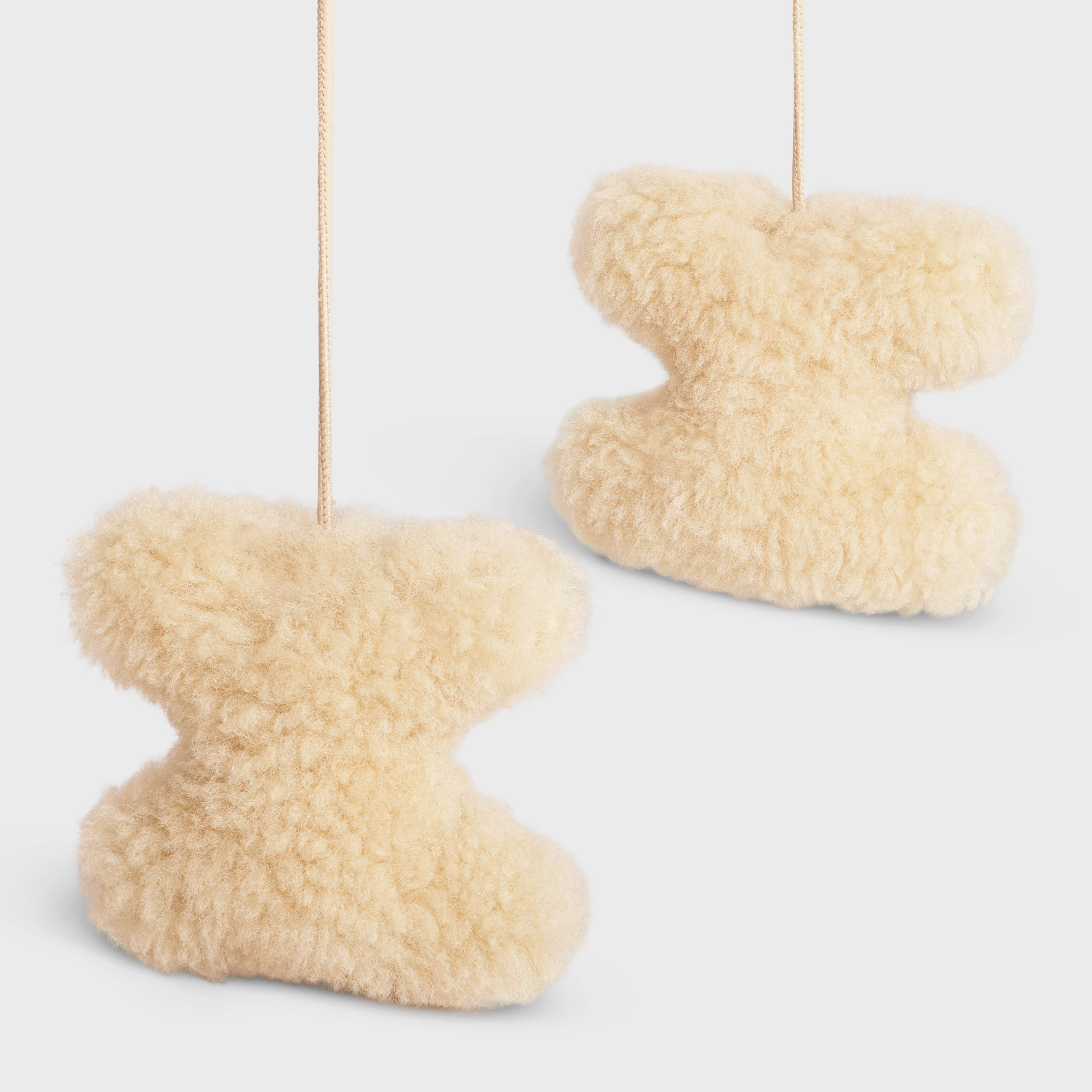 triomphe chapka hat in shearling - 6