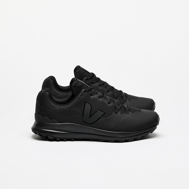 FITZ ROY ALVEOMESH FULL BLACK 1