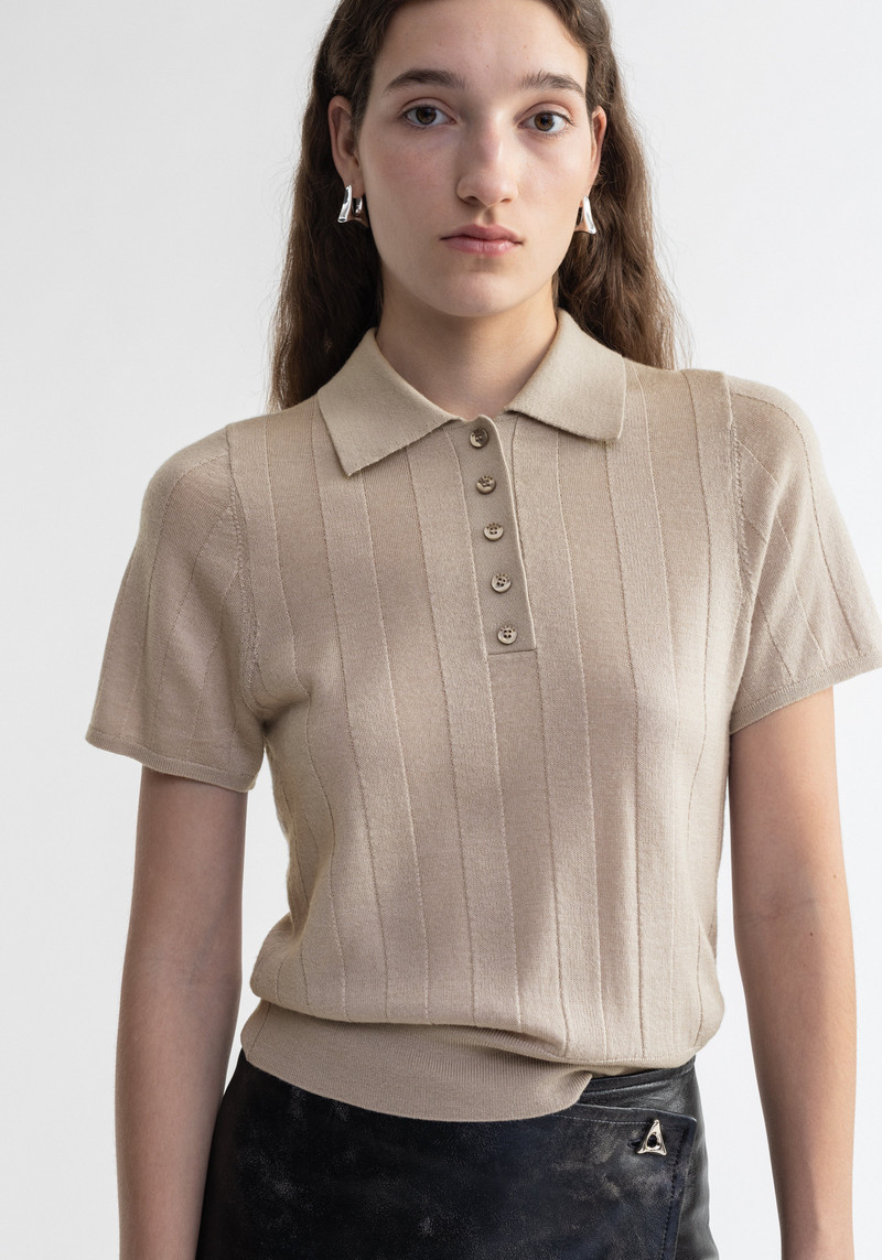 AERON TOSCA
Extrafine merino wool polo outlook