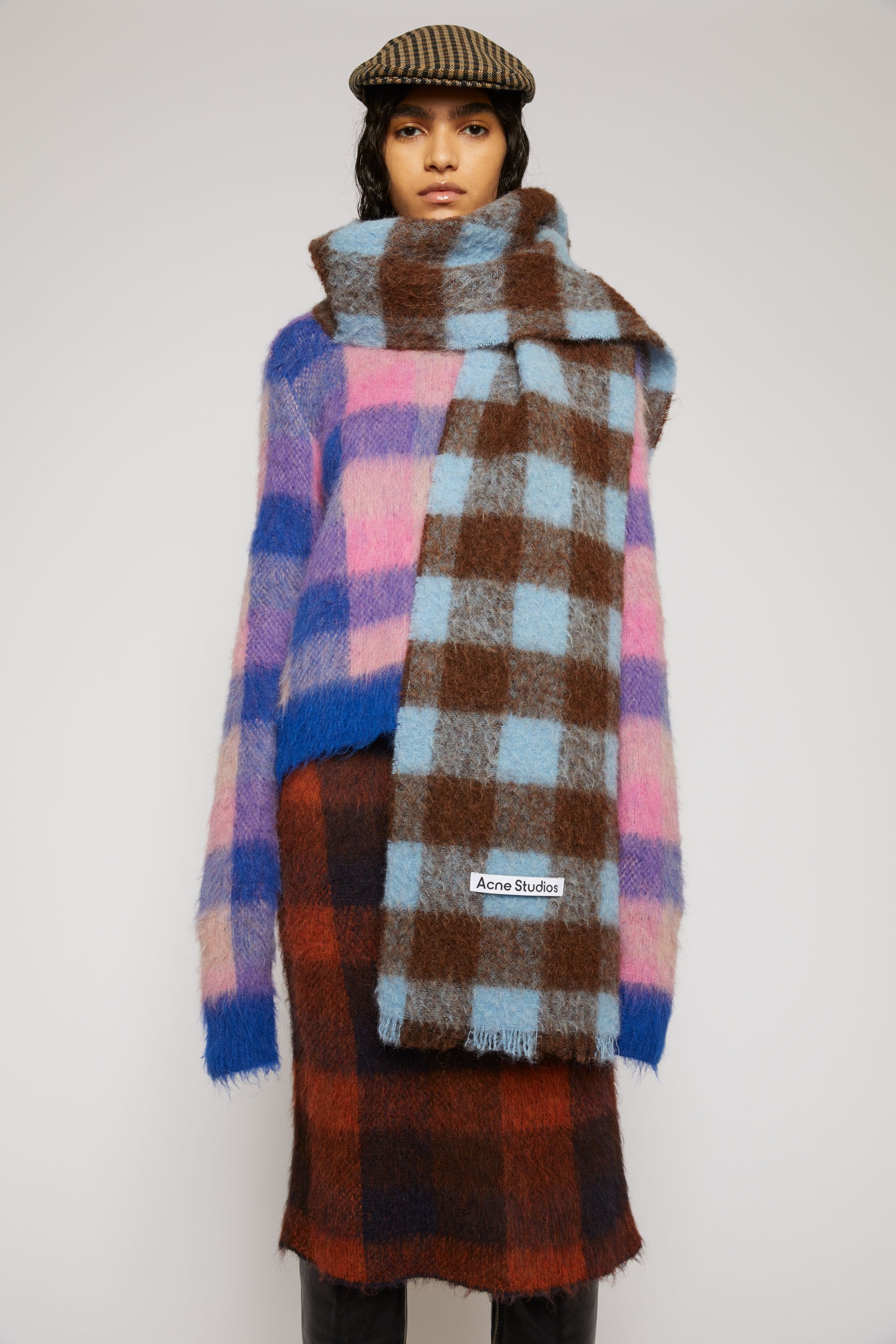 Checked scarf brown/light blue - 4