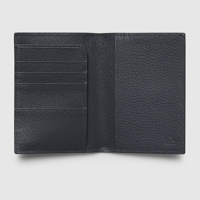GUCCI GG passport case with GG detail outlook
