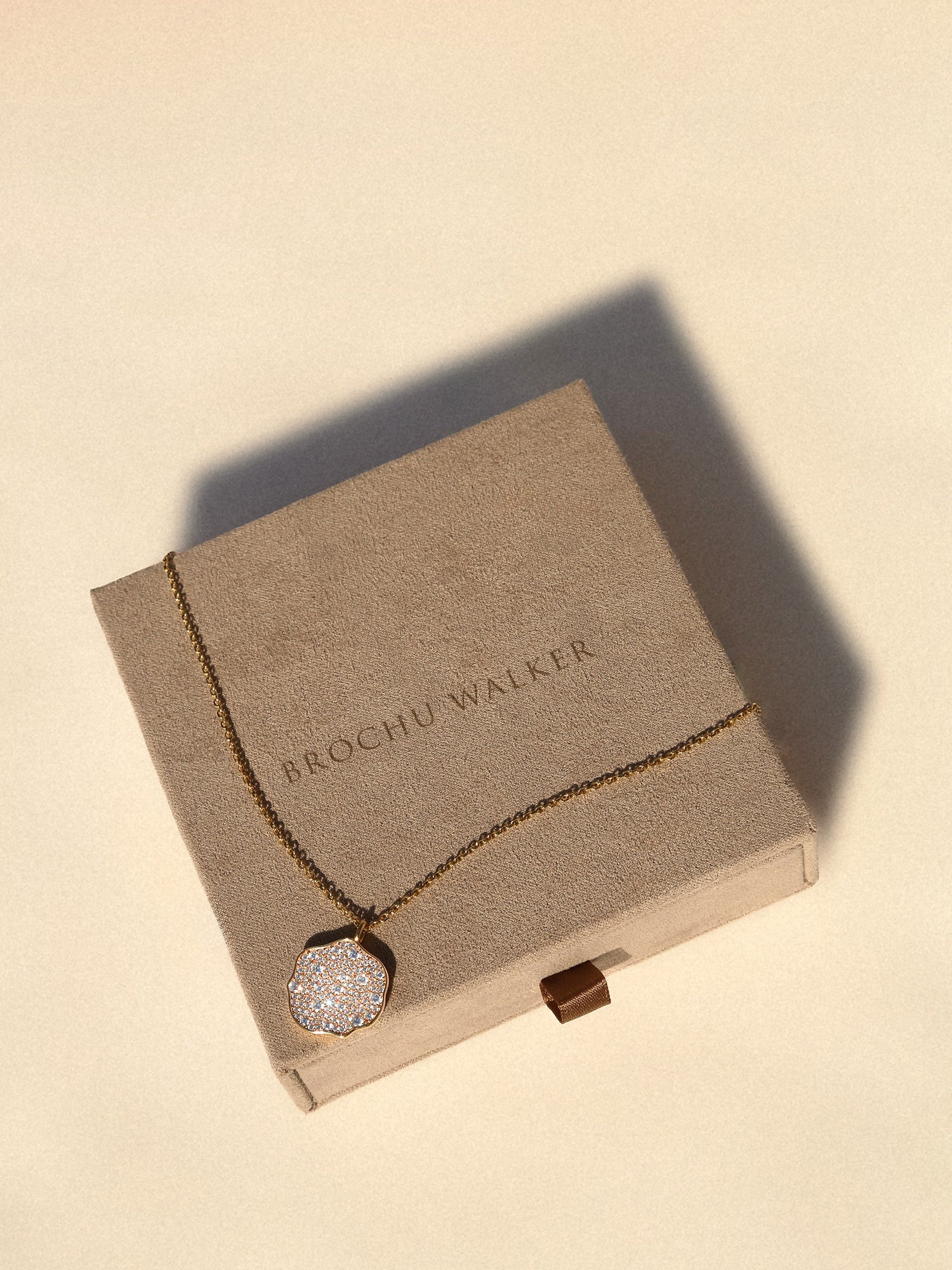 Petite Fleur Pavé Diamond Pendant Necklace - 2